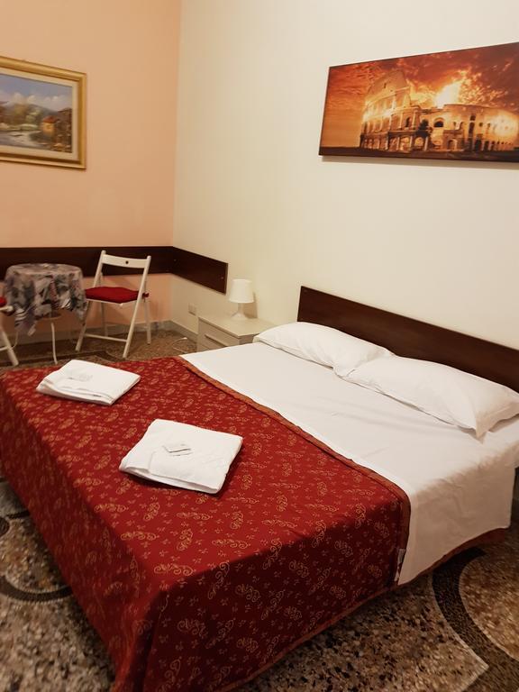 Guest House Hellokitty Roma Exterior foto